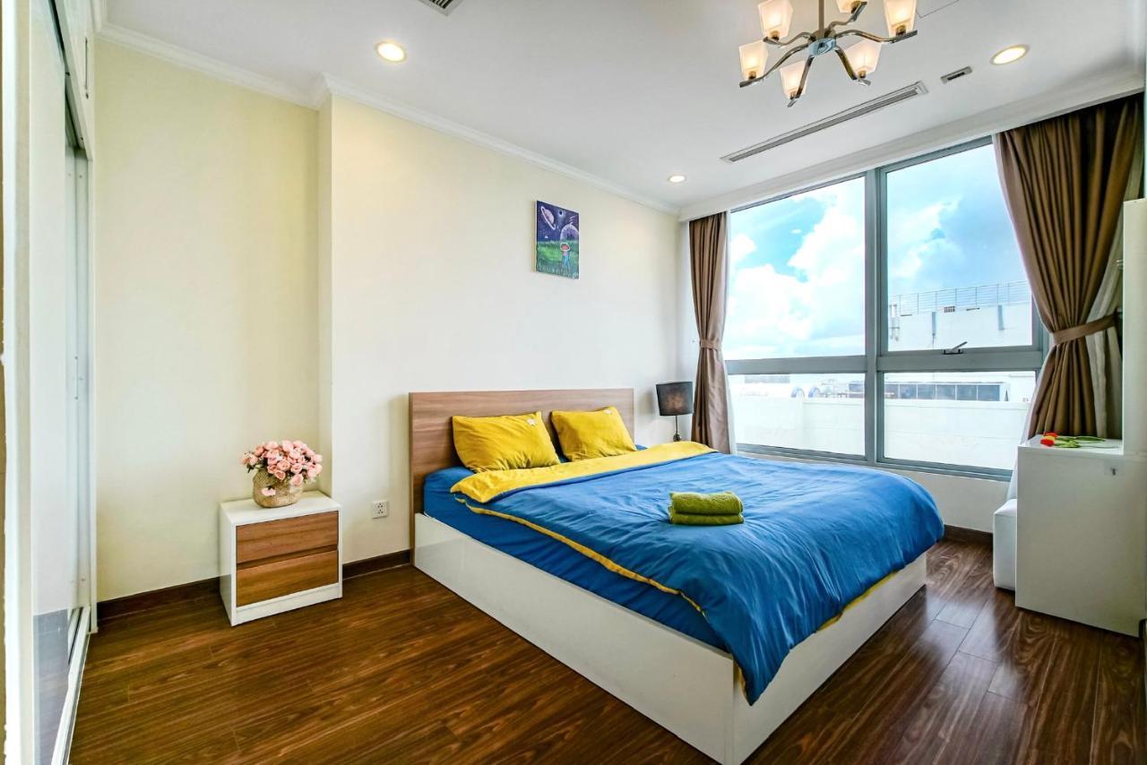 Moxy Hcmc Aparts - Vinhomes Central Park, Ice Rink TP. Hồ Chí Minh Ngoại thất bức ảnh