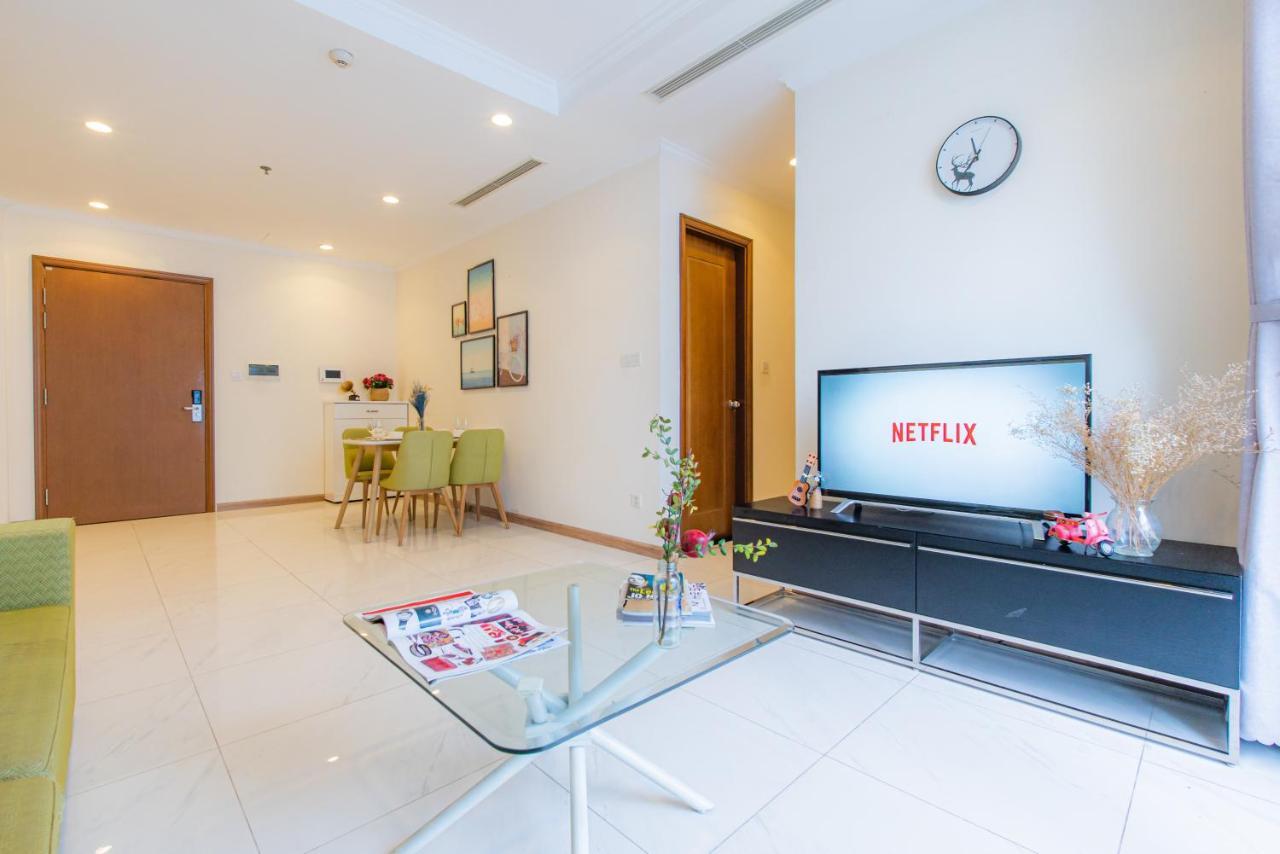 Moxy Hcmc Aparts - Vinhomes Central Park, Ice Rink TP. Hồ Chí Minh Ngoại thất bức ảnh